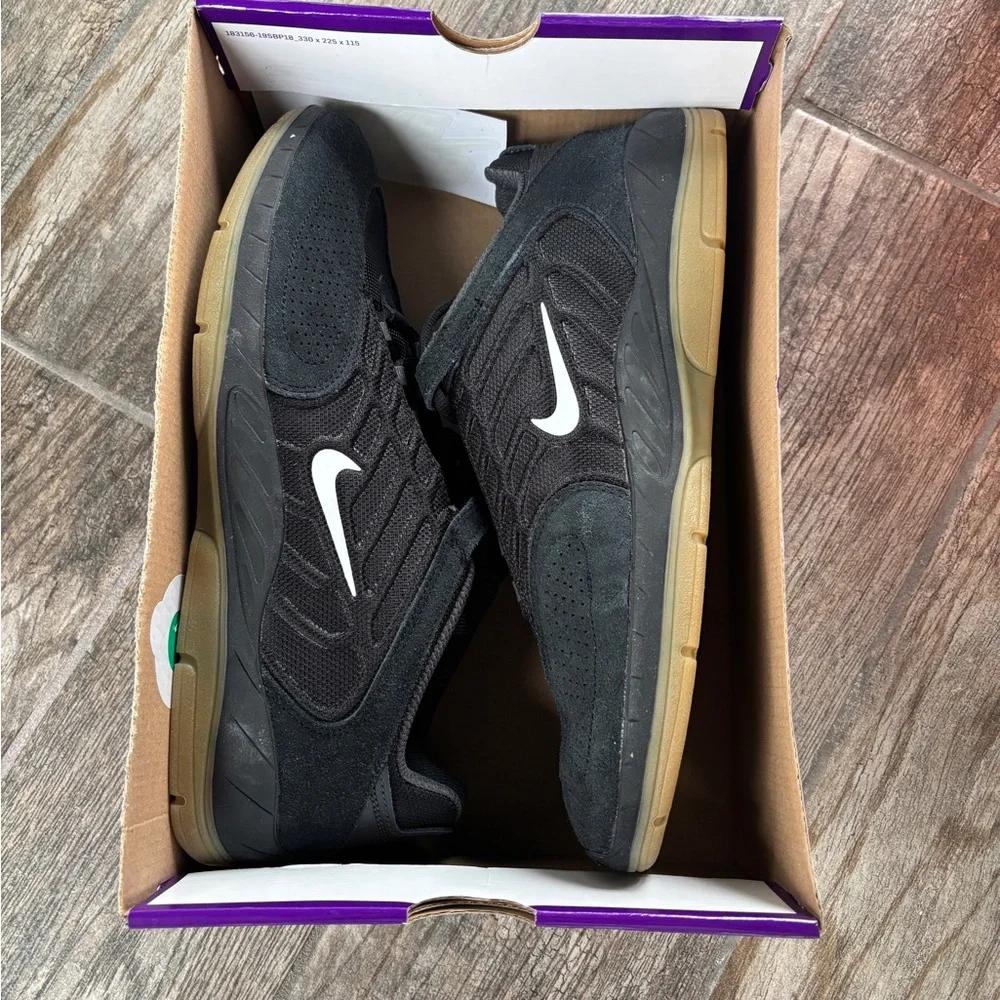 Nike Vertebrae SB Black Gum Men’s Shoe - Picture 5 of 9